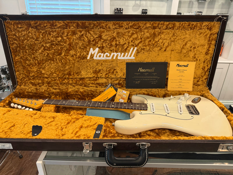 Macmull S super light