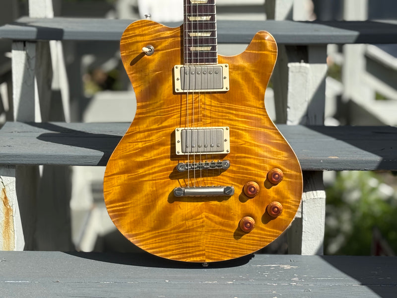 Nik Huber Dolphin 59 Exceptional Top