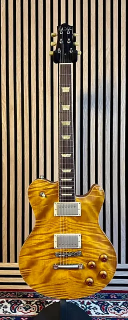 Nik Huber Dolphin 59 Exceptional Top
